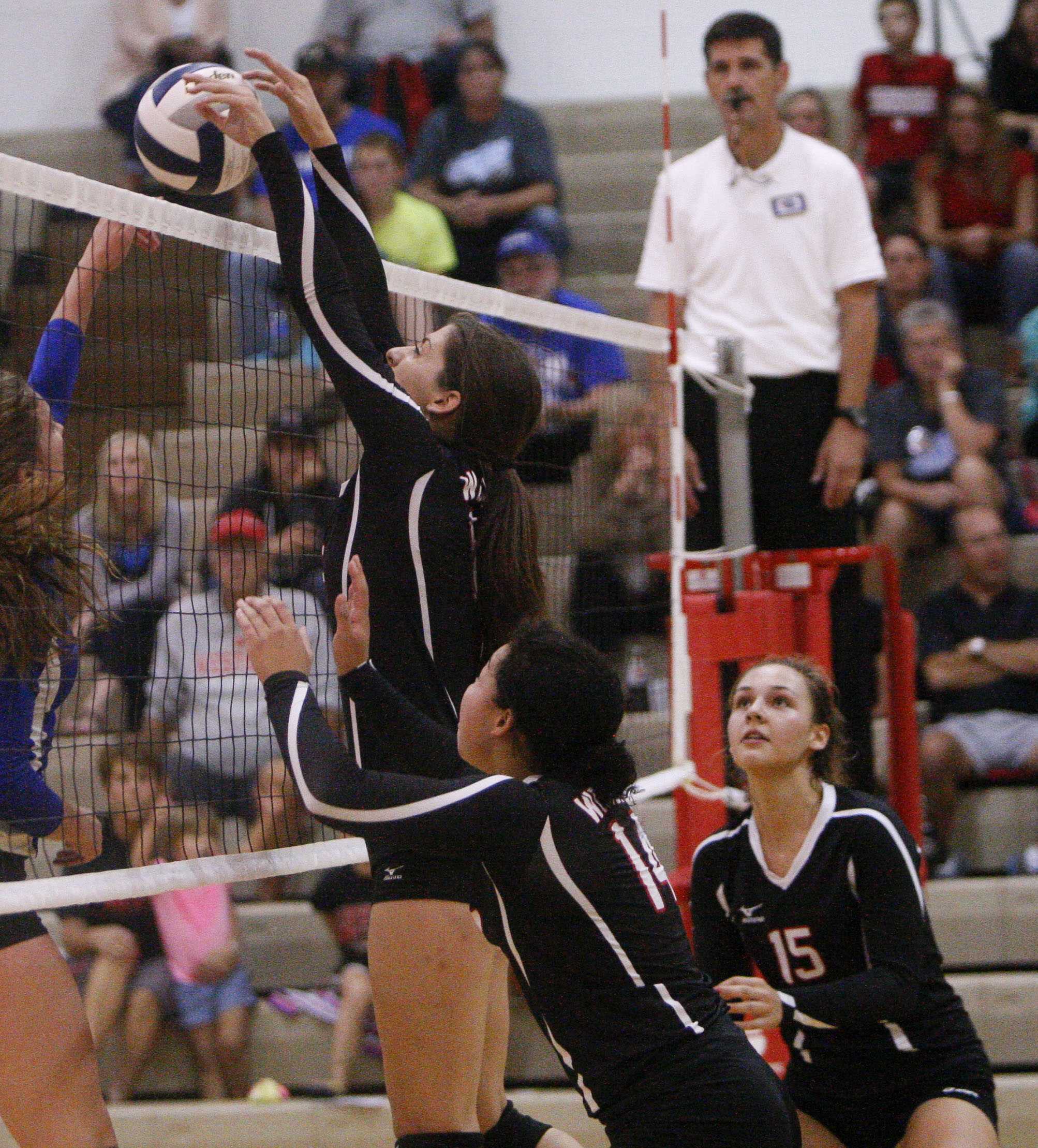 WHS Volleyball vs. Lincoln Southeast – Westside Wired