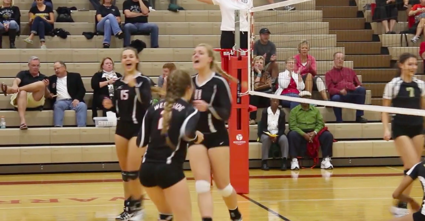Westside+volleyball+falls+to+Lincoln+Southeast+during+Homecoming+week+matchup