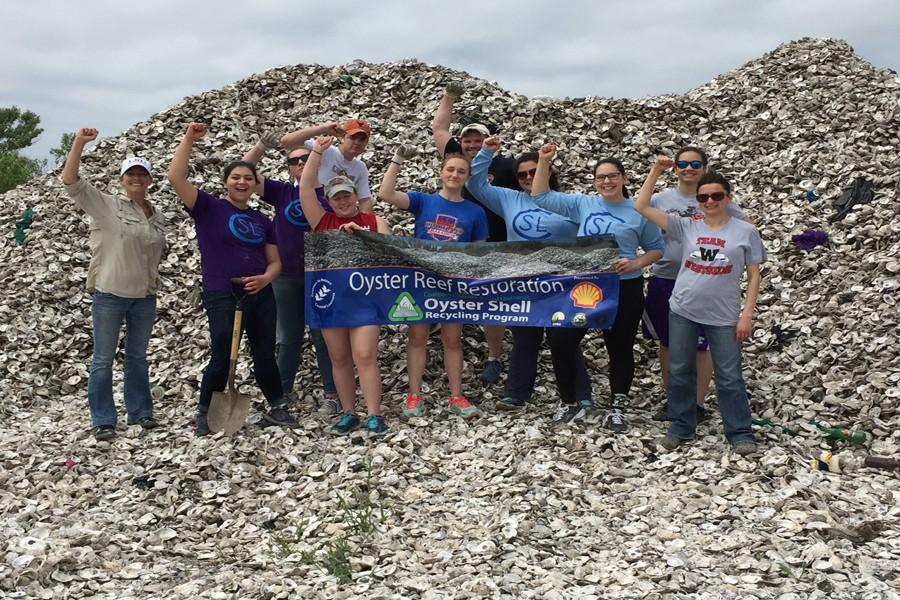 Service Learning Club helps environment in Louisiana