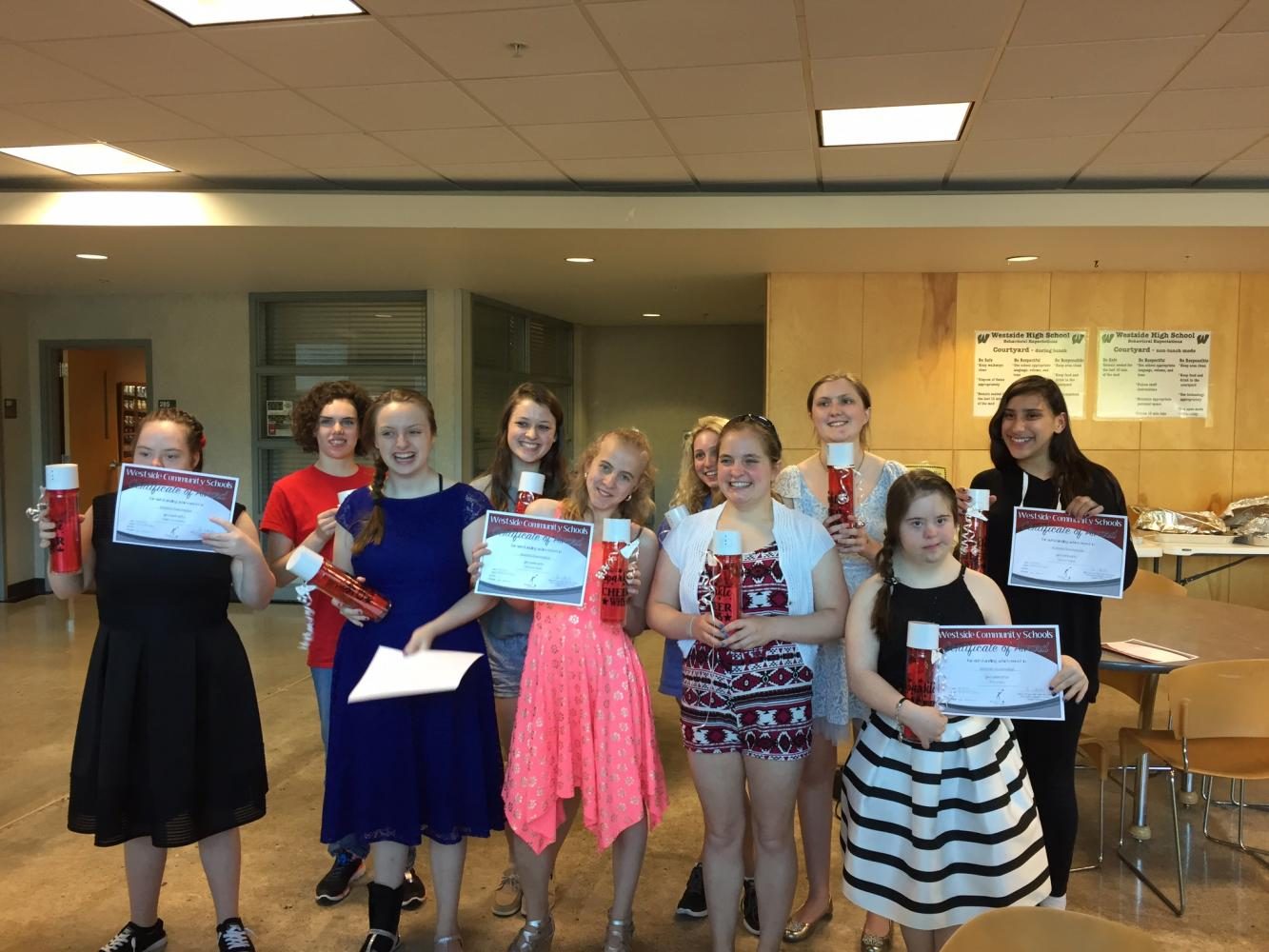 Sparkles Cheerleaders and mentors end season with banquet