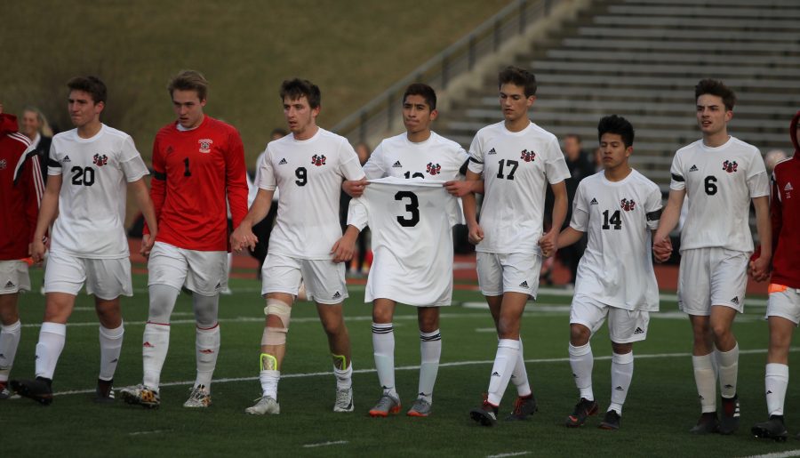 Photo+Gallery%2FRECAP%3A+Boys+soccer+moves+to+7-0%2C+honors+former+player
