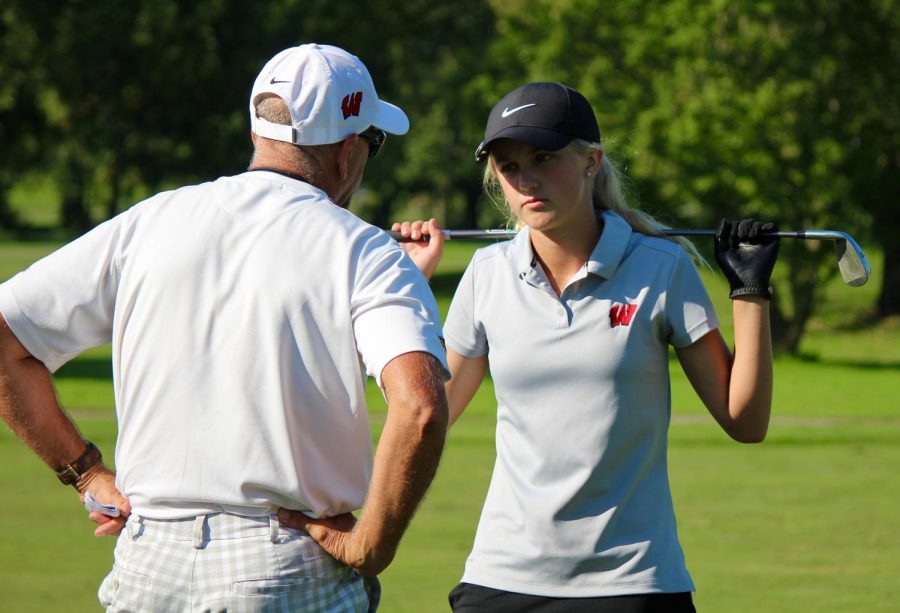 RECAP: Girls Golf Takes on Challenging Norfolk Tournament