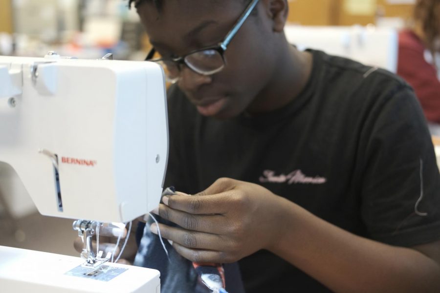 Photo Gallery: Fashion Class