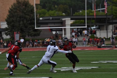PREVIEW: Westside Hopes to Take Home Victory in Rival Game