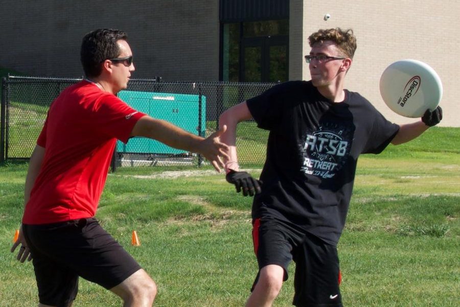 Westside students participate in Ultimate Frisbee club.