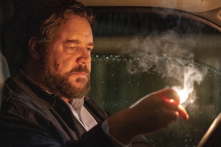 Unhinged follows the story of the man (Russell Crowe) who becomes unhinged and takes his anger out on a woman who honks at him.