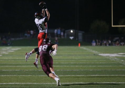 #88 Parker Kotas catches a pass.