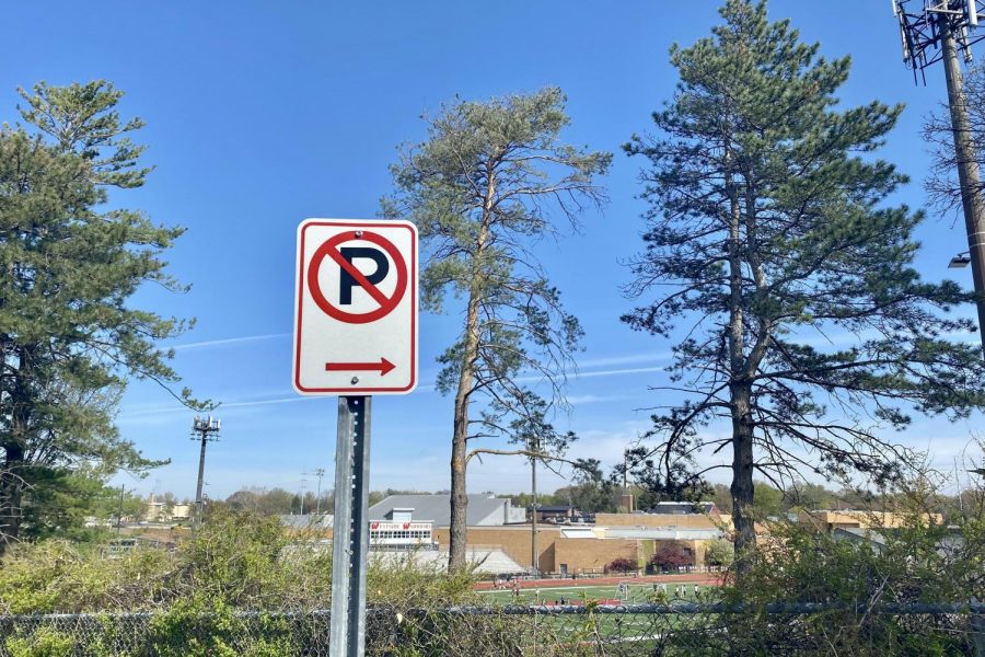 No-parking signs are placed around Westsides parking lots to avoid students parking illegally. 