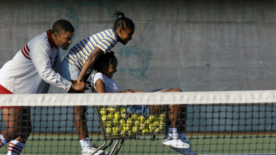 Richard Williams (Smith) taking his girls, Venus (Sidney) and Serena (Singleton) to practice.