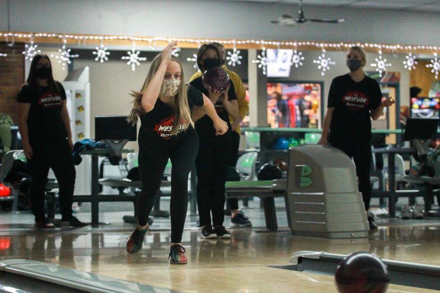 Westside+senior+Anna+Snodgrass%2C+a+two+sport+athlete%2C+is+hoping+to+grow+on+her+bowling+ability+this+season.+-+Photo+by+Jordan+Tipton