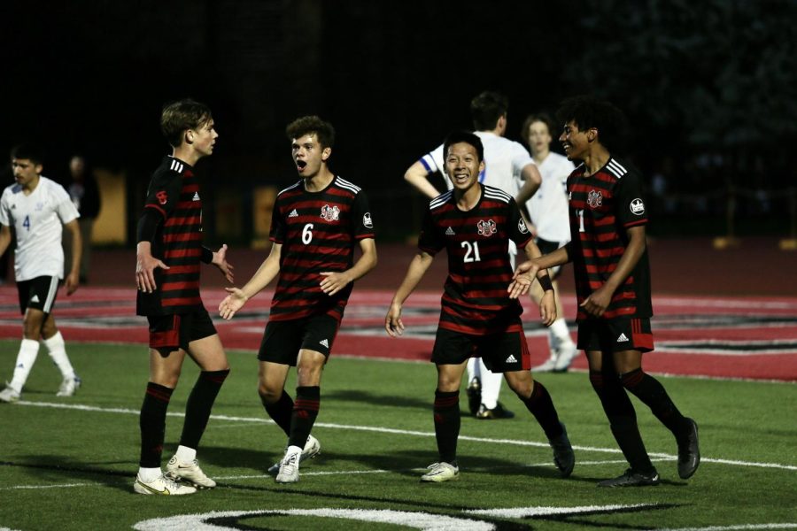 Boys soccer to face Gretna in District Championship final