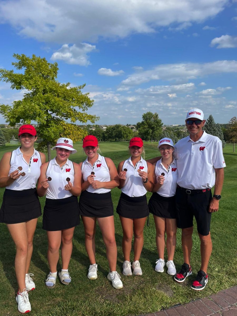 Warriors tune up for Metro golf championship