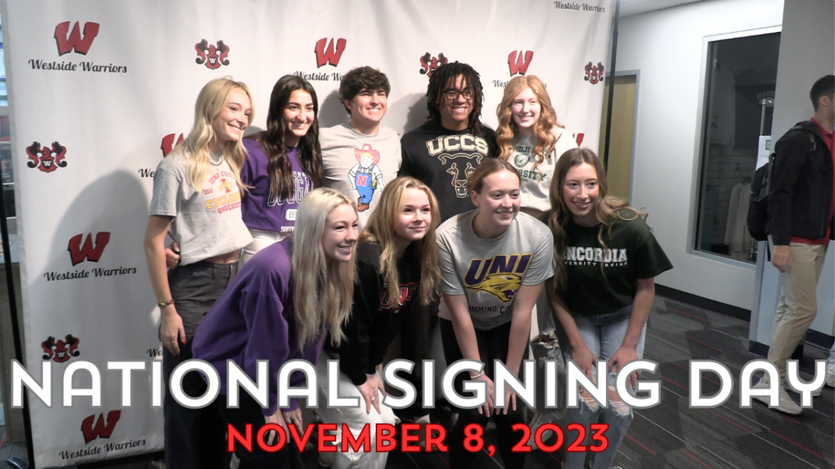 Nine seniors sign their national letter of intent