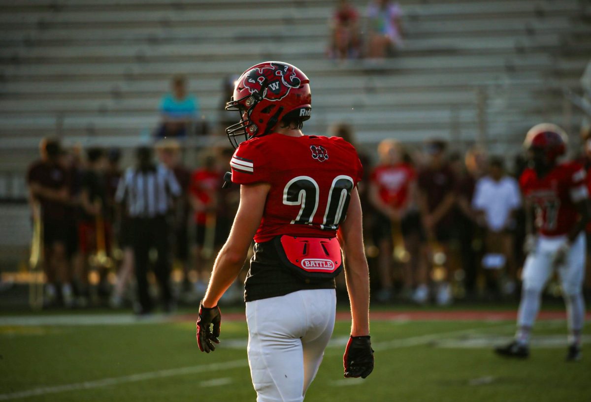 Football team gives out weekly awards