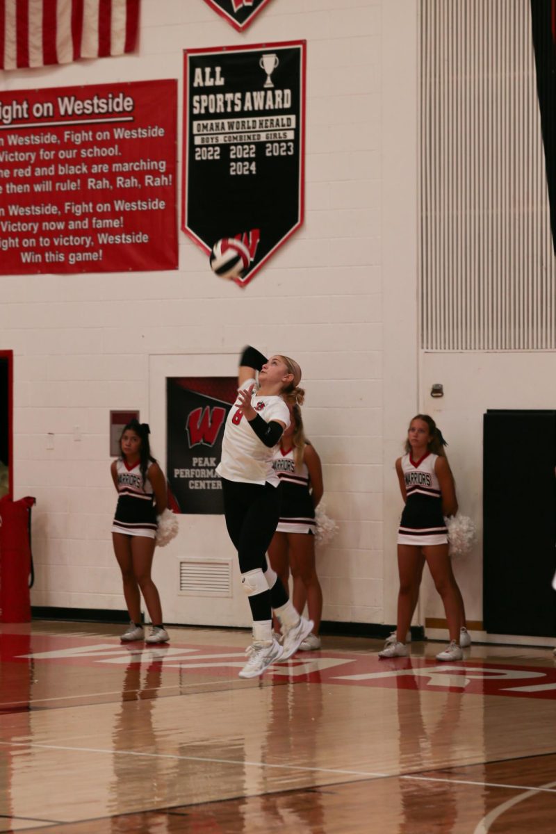 PHOTO GALLERY : JV Volleyball vs. Omaha North