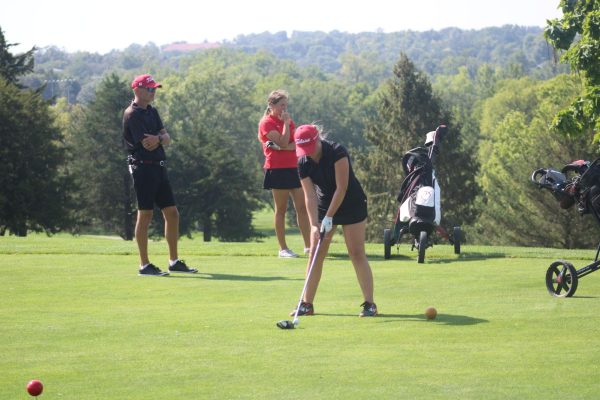 Girls gold team competes at Tiburon golf recap