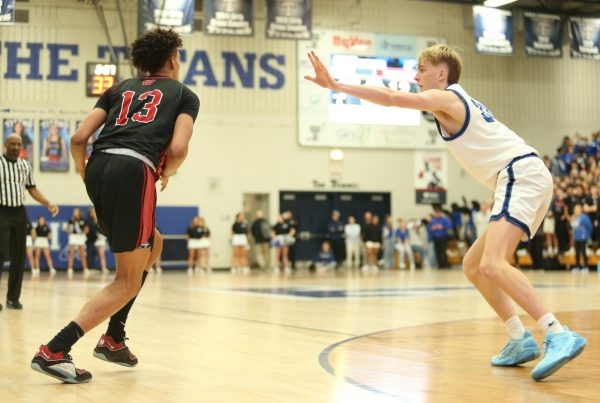 PHOTO GALLERY: Varsity Boys Basketball Vs. Papillion La Vista South