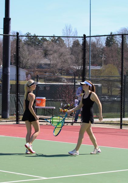 Girls tennis strives for success