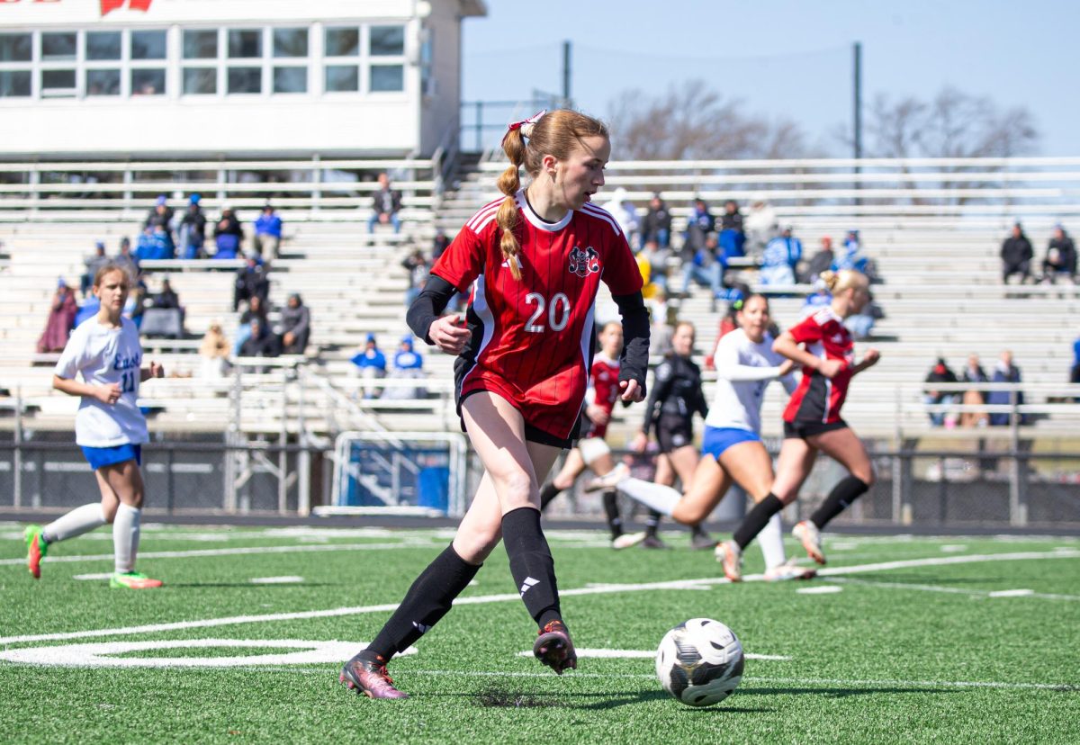 Senior Kicks Into her Final Season